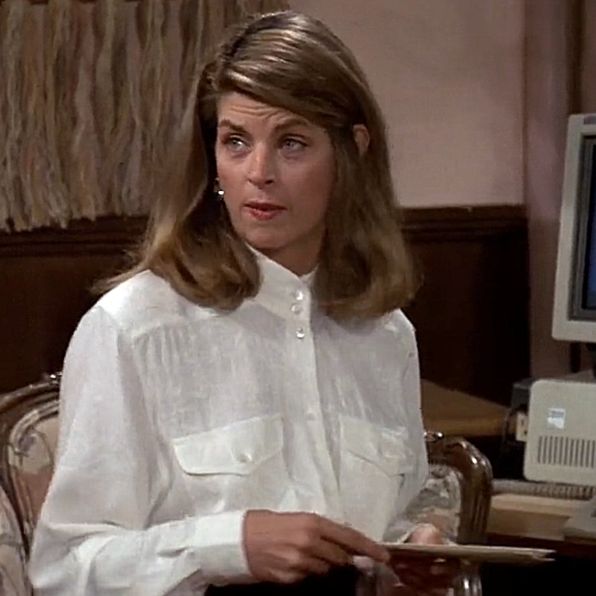Re: CELEBRITIES IN BLOUSES 8754-re--celebrities-in-blouses.jpg